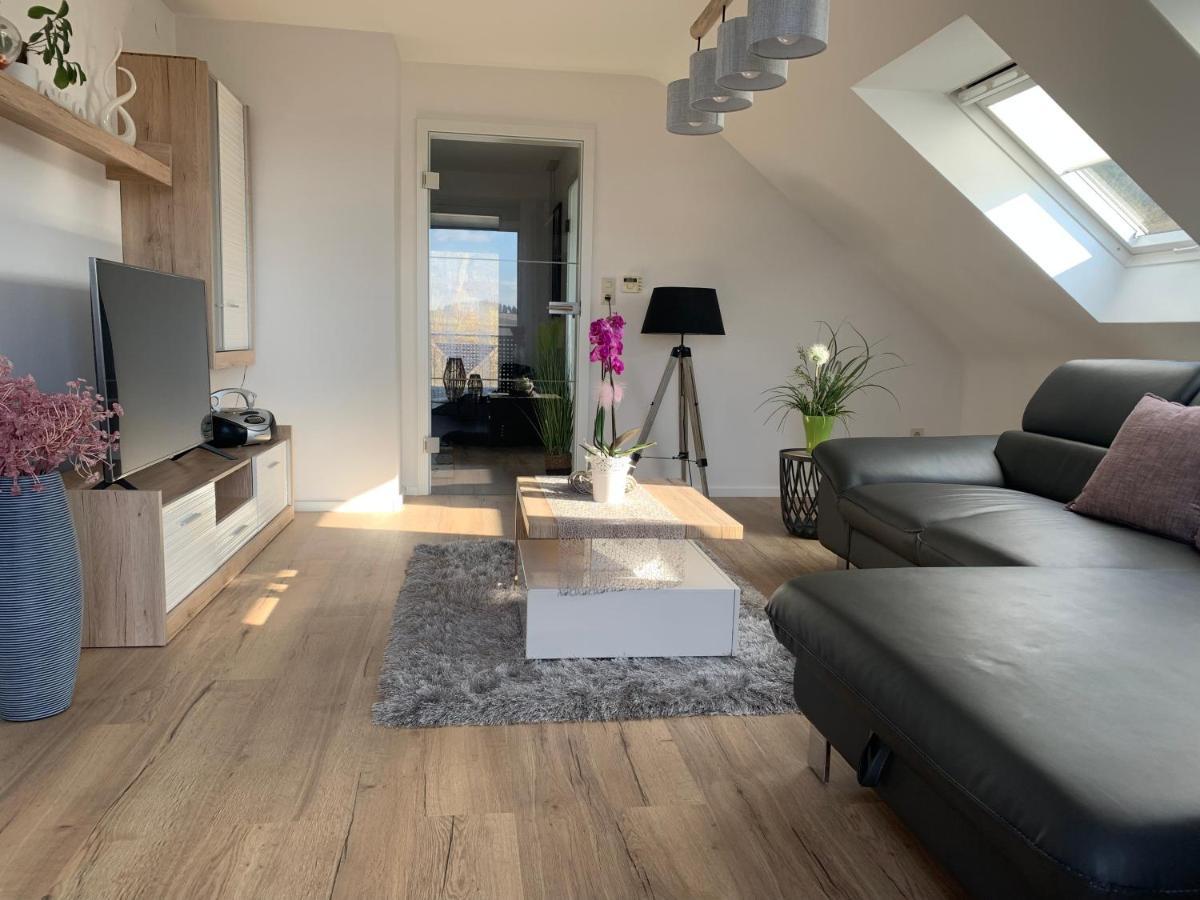 Apartment Tolle Mit Loggia In 100qm Bei Hof An Der Saale Frankenwald Schauenstein