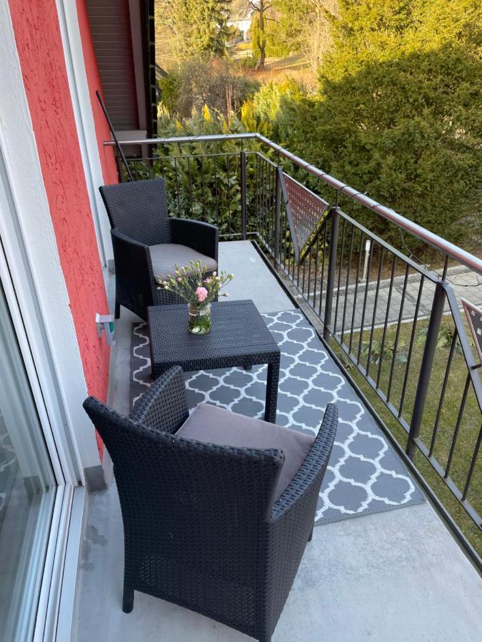 Apartment Tolle Mit Loggia In 100qm Bei Hof An Der Saale Frankenwald *